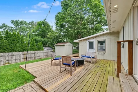 2312 Blackthorn Drive Champaign IL 61821