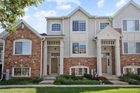 442 Churchill Drive Elgin IL 60124
