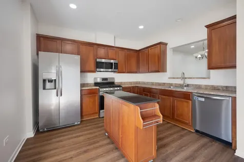 442 Churchill Drive Elgin IL 60124