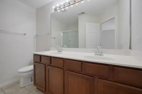 442 Churchill Drive Elgin IL 60124
