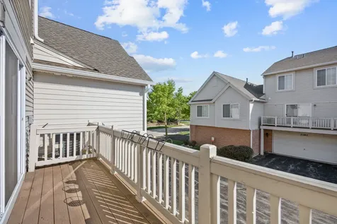 442 Churchill Drive Elgin IL 60124