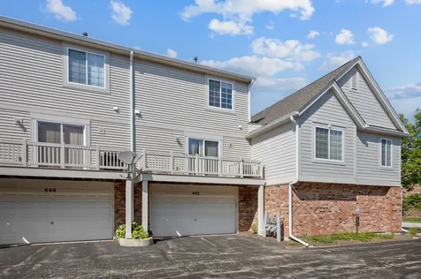 442 Churchill Drive Elgin IL 60124