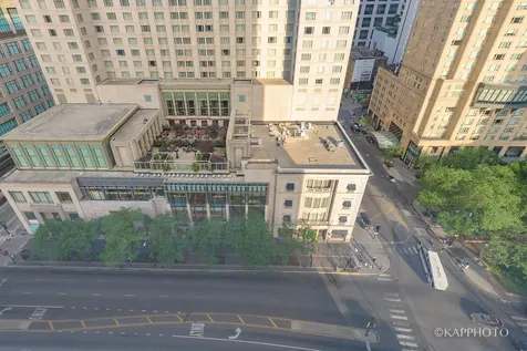 777 North Michigan Avenue Chicago IL 60611