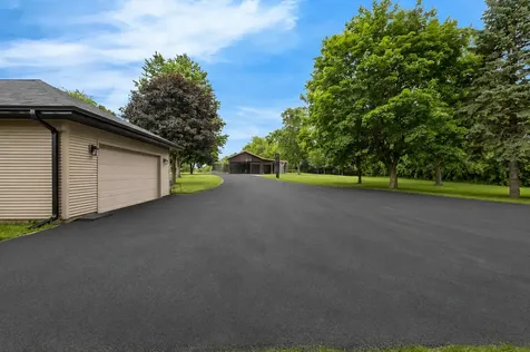 11N025 Burlington Road Hampshire IL 60140