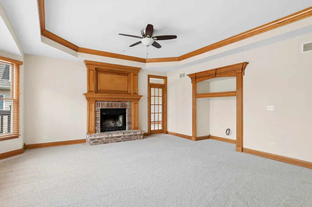 2680 Ginger Woods Drive Aurora IL 60502