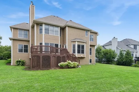 2680 Ginger Woods Drive Aurora IL 60502