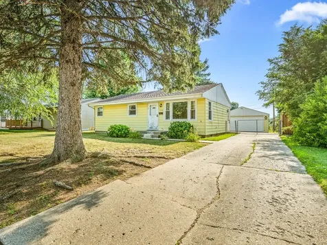 7516 Orion Street Loves Park IL 61111