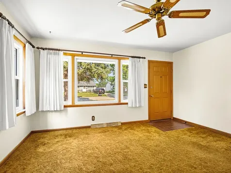 7516 Orion Street Loves Park IL 61111