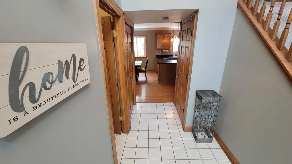3885 Thornberry Way Lake In The Hills IL 60156