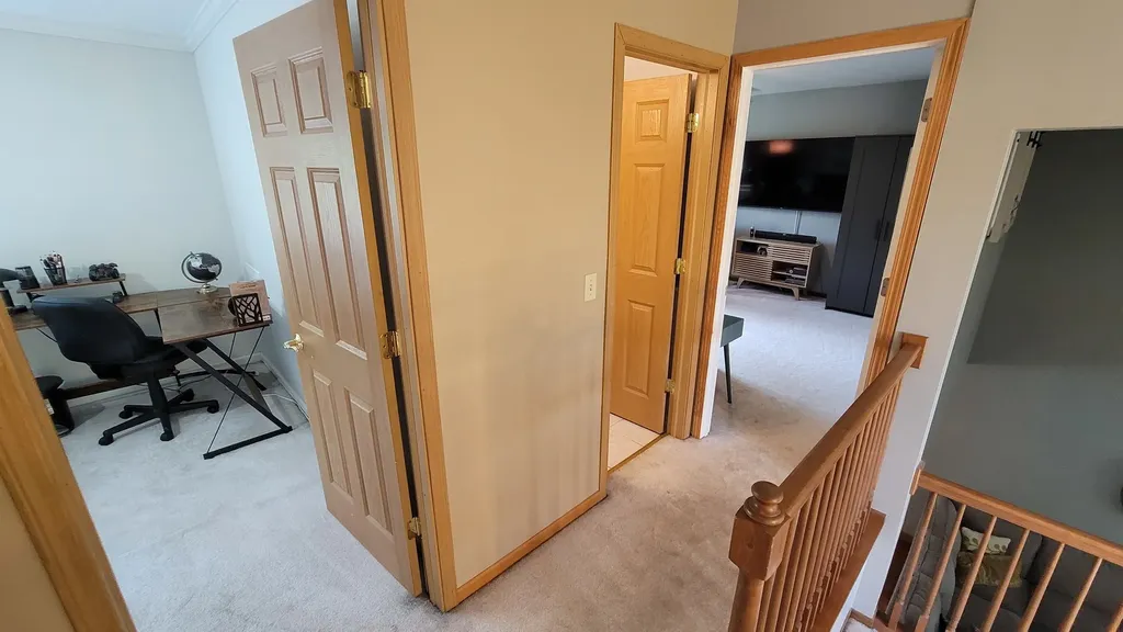 3885 Thornberry Way Lake In The Hills IL 60156