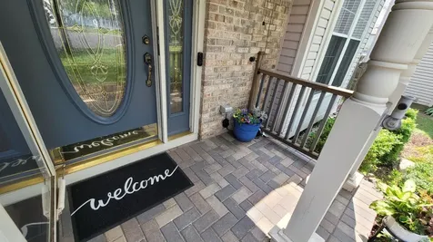 3885 Thornberry Way Lake In The Hills IL 60156