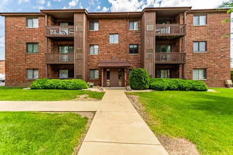 15805 Peggy Lane Oak Forest IL 60452