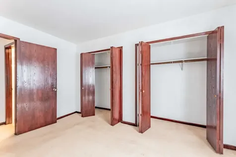 15805 Peggy Lane Oak Forest IL 60452