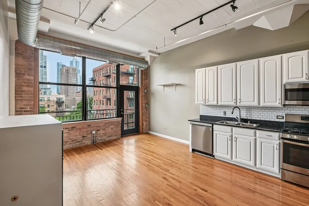 1601 South Michigan Avenue Chicago IL 60616