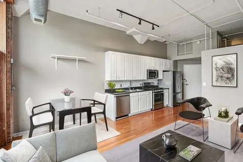 1601 South Michigan Avenue Chicago IL 60616