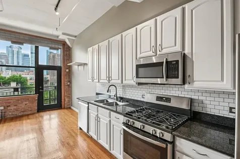 1601 South Michigan Avenue Chicago IL 60616