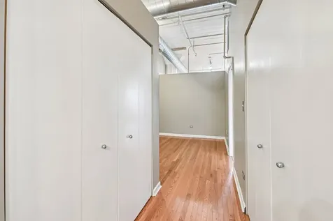 1601 South Michigan Avenue Chicago IL 60616