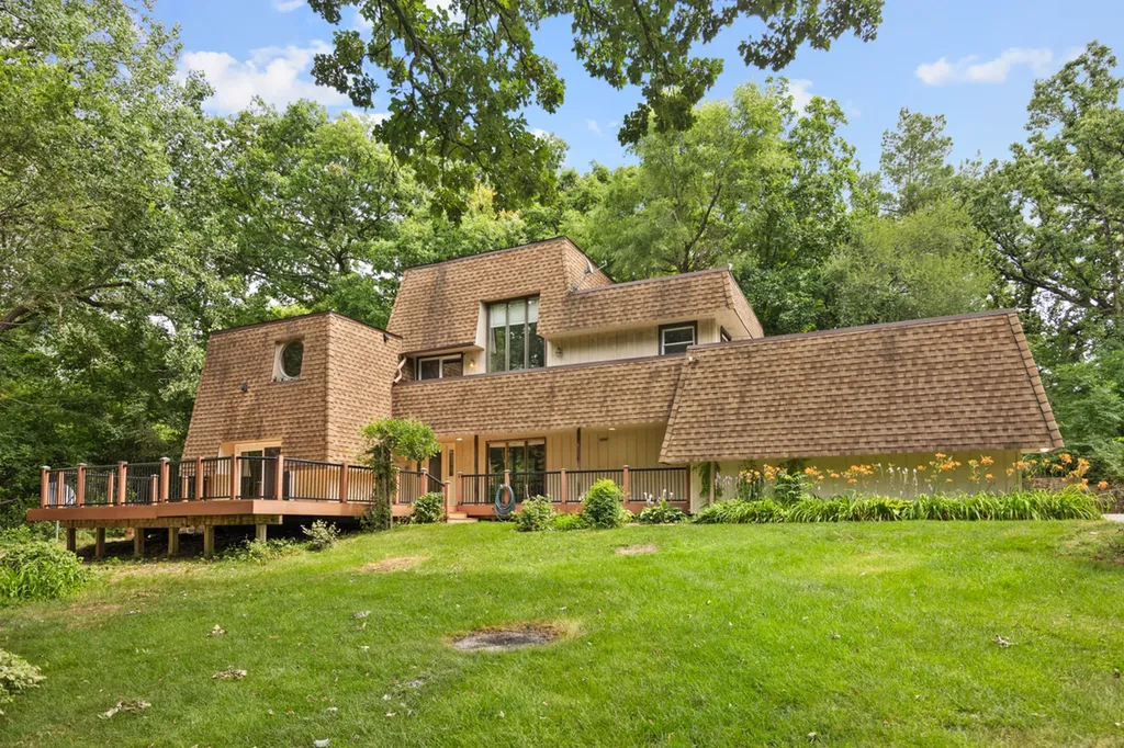 12712 Hensel Road Huntley IL 60142