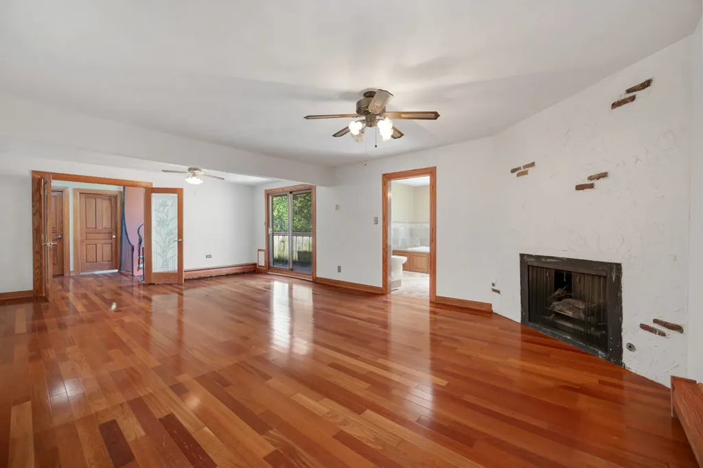 12712 Hensel Road Huntley IL 60142