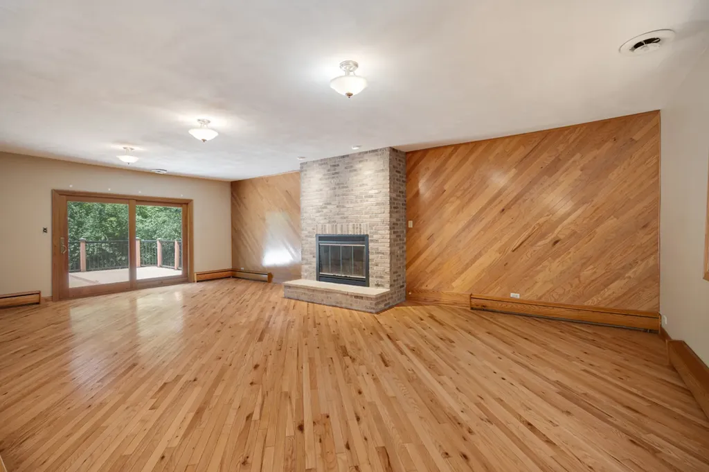 12712 Hensel Road Huntley IL 60142