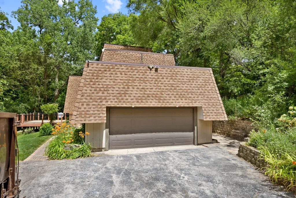 12712 Hensel Road Huntley IL 60142