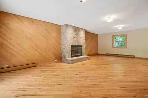 12712 Hensel Road Huntley IL 60142