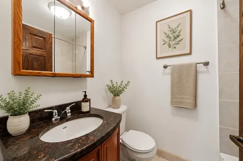 2318 North Hamilton Avenue Chicago IL 60647