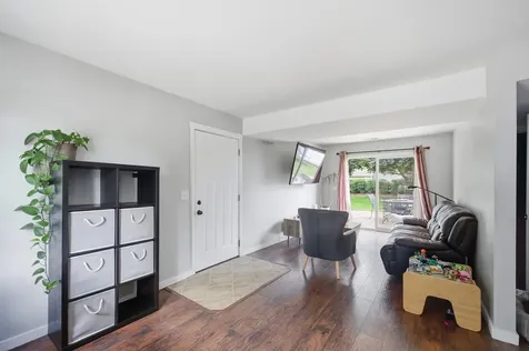 549 Arthur Drive Cary IL 60013
