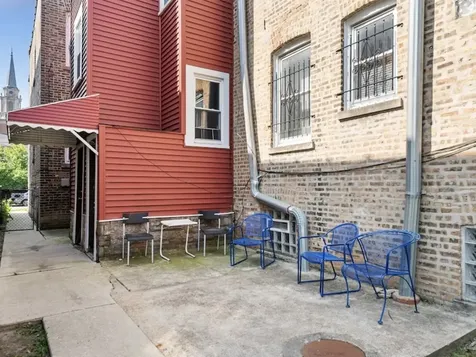4954 West Patterson Avenue Chicago IL 60641