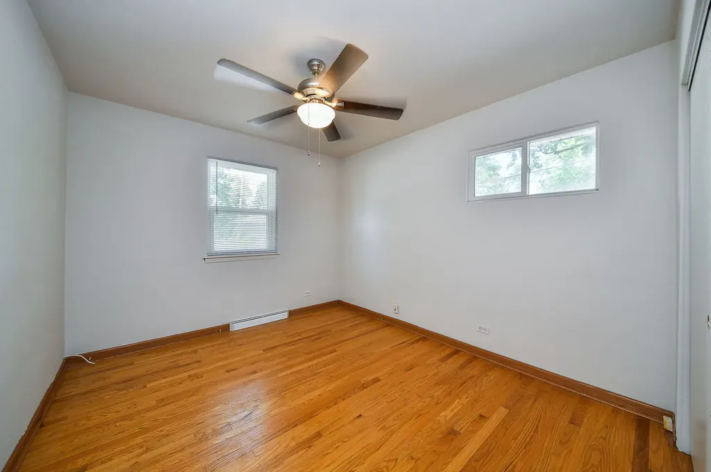 36 Robin Hill Drive Naperville IL 60540