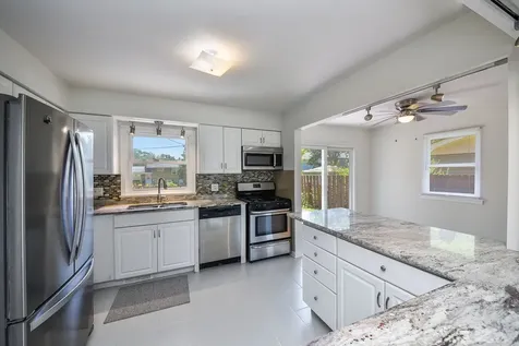 36 Robin Hill Drive Naperville IL 60540