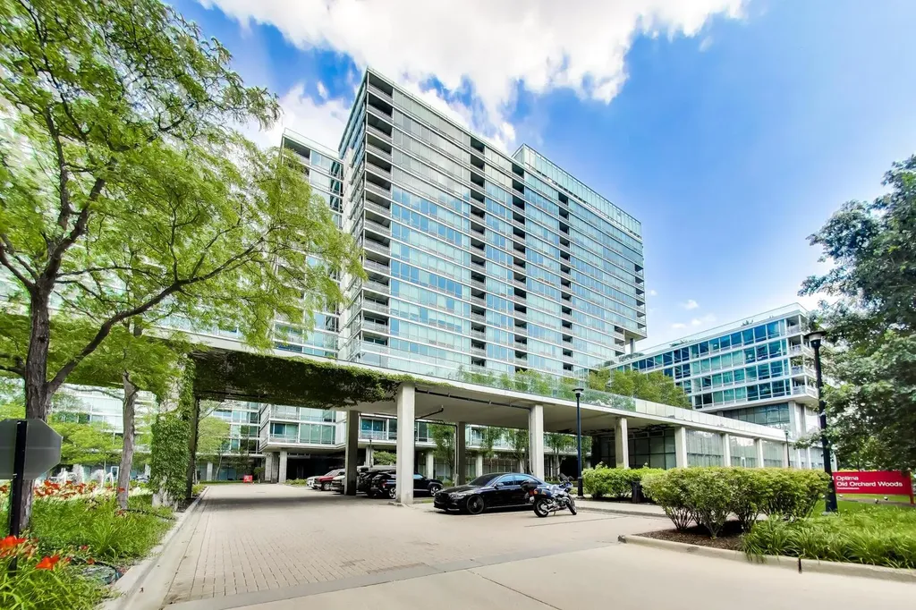 9655 Woods Drive Skokie IL 60077
