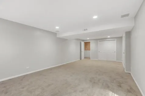 18815 Wildflower Way Lake Villa IL 60046