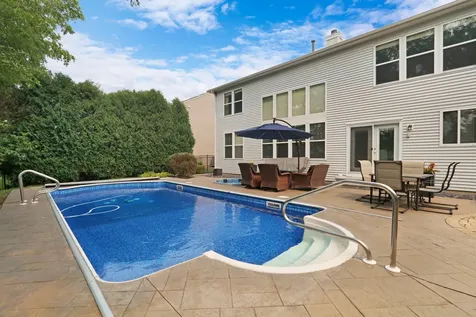 18815 Wildflower Way Lake Villa IL 60046