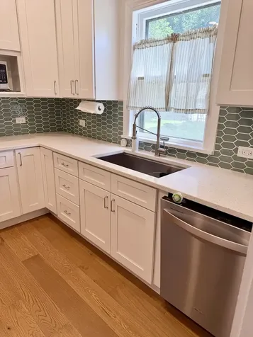 124 East Sunnyside Avenue Libertyville IL 60048