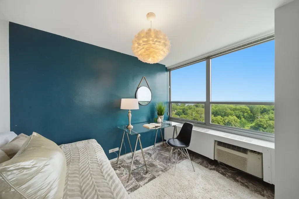 3550 North Lake Shore Drive Chicago IL 60657