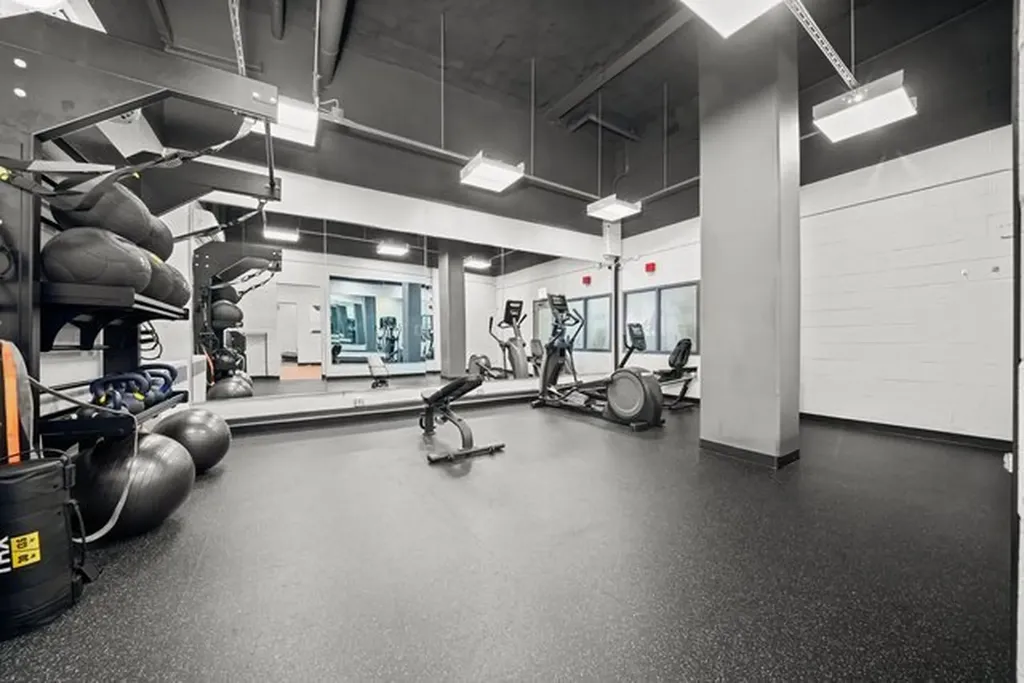 3550 North Lake Shore Drive Chicago IL 60657