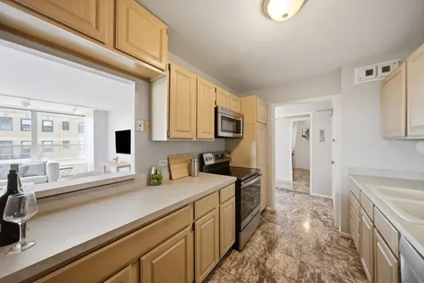 3550 North Lake Shore Drive Chicago IL 60657
