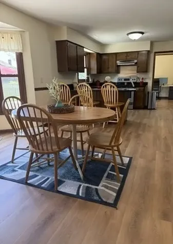 1573 Clemson Drive Naperville IL 60565