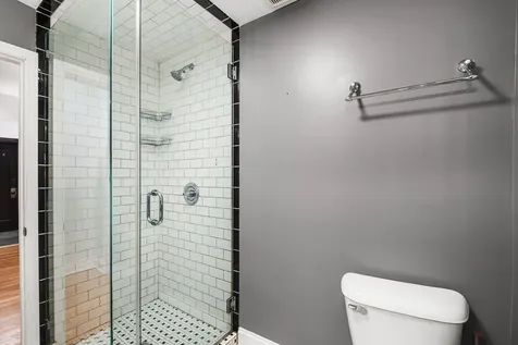 4727 North Paulina Street Chicago IL 60640