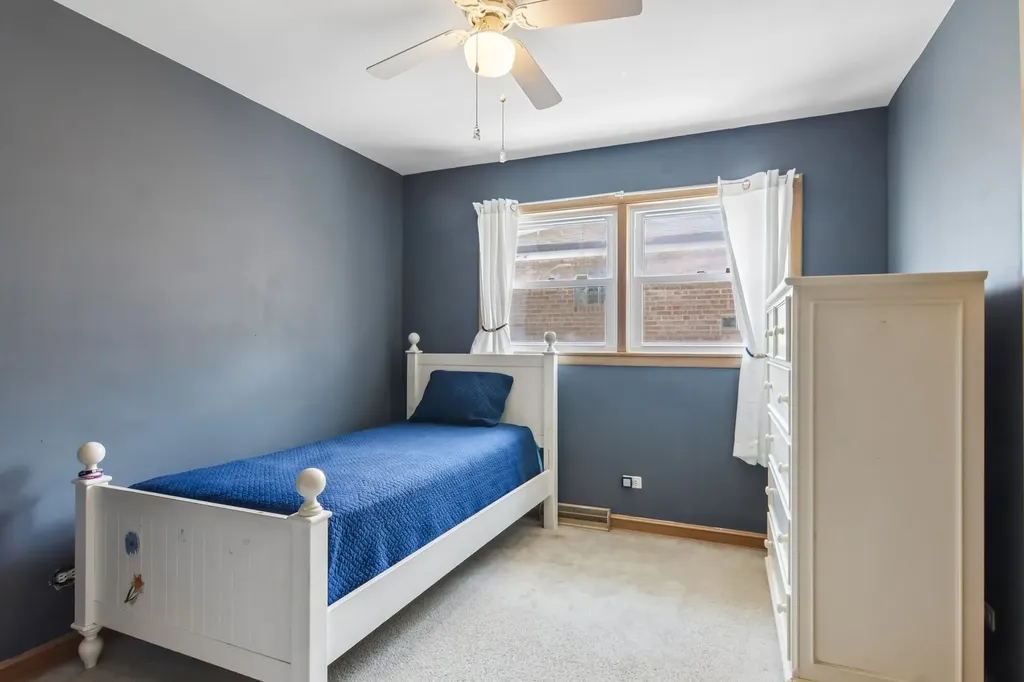 8525 South Keeler Avenue Chicago IL 60652