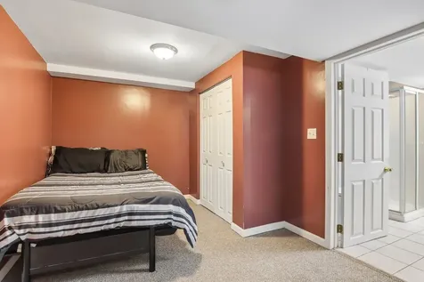 8525 South Keeler Avenue Chicago IL 60652