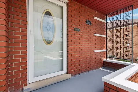 8525 South Keeler Avenue Chicago IL 60652