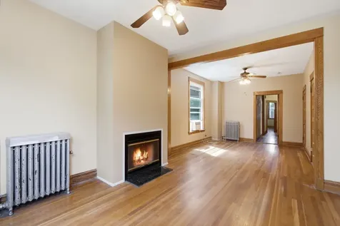 1213 West Addison Street Chicago IL 60613