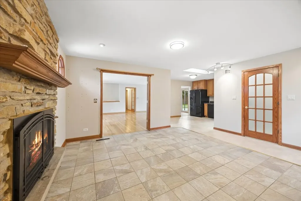 613 65TH Street Downers Grove IL 60516