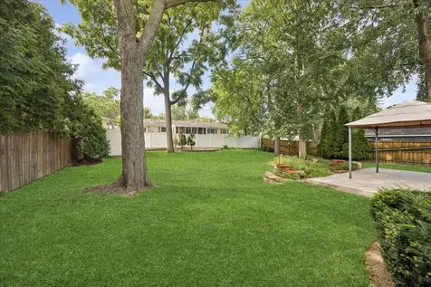 613 65TH Street Downers Grove IL 60516