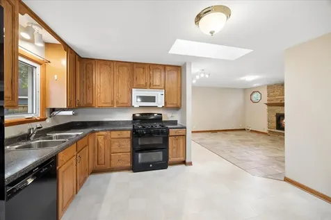 613 65TH Street Downers Grove IL 60516