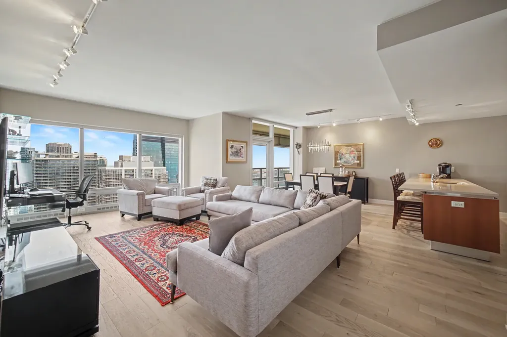 340 East Randolph Street Chicago IL 60601