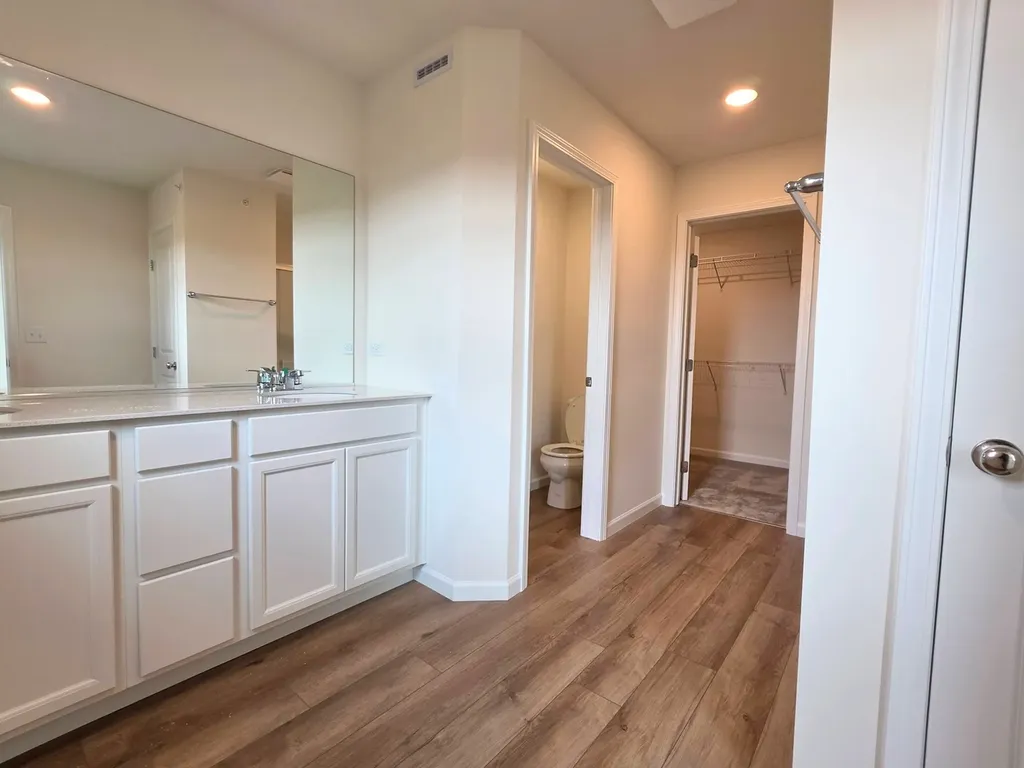 2309 Horseshoe Circle Naperville IL 60564