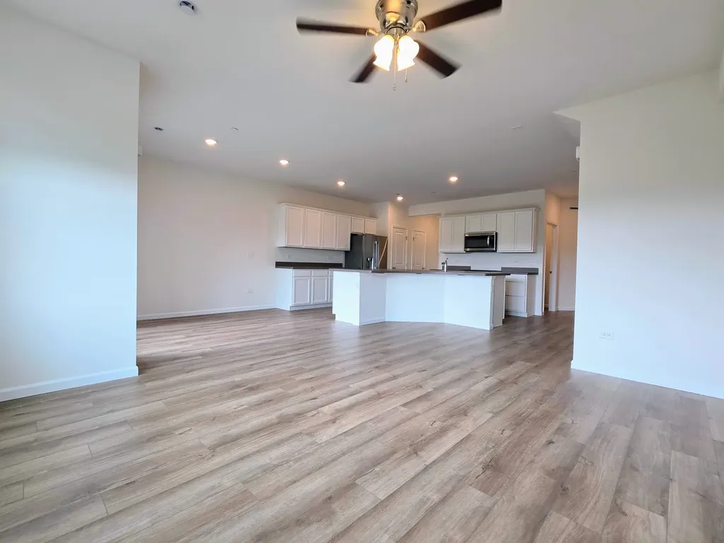 2309 Horseshoe Circle Naperville IL 60564